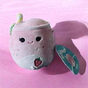 Squishmallows Pink Smoothie Plush Toy! NWT!